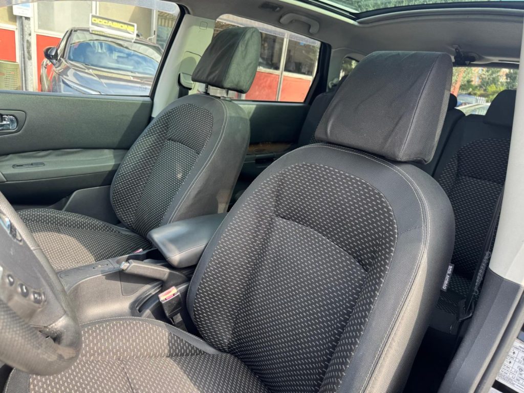 NISSAN Qashqai+2 2.0 dCi DPF Tekna 7 POSTI - 18