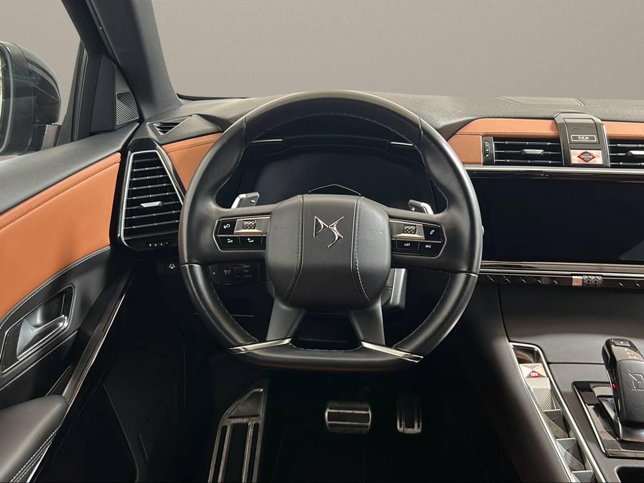 DS AUTOMOBILES DS 7 Crossback E-Tense 4x4 Grand Chic TETTO APRIBILE - 17