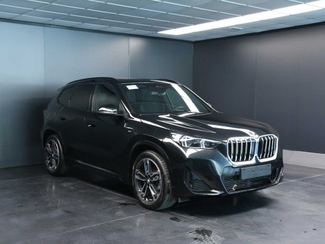 BMW X1 Nero metallizzato