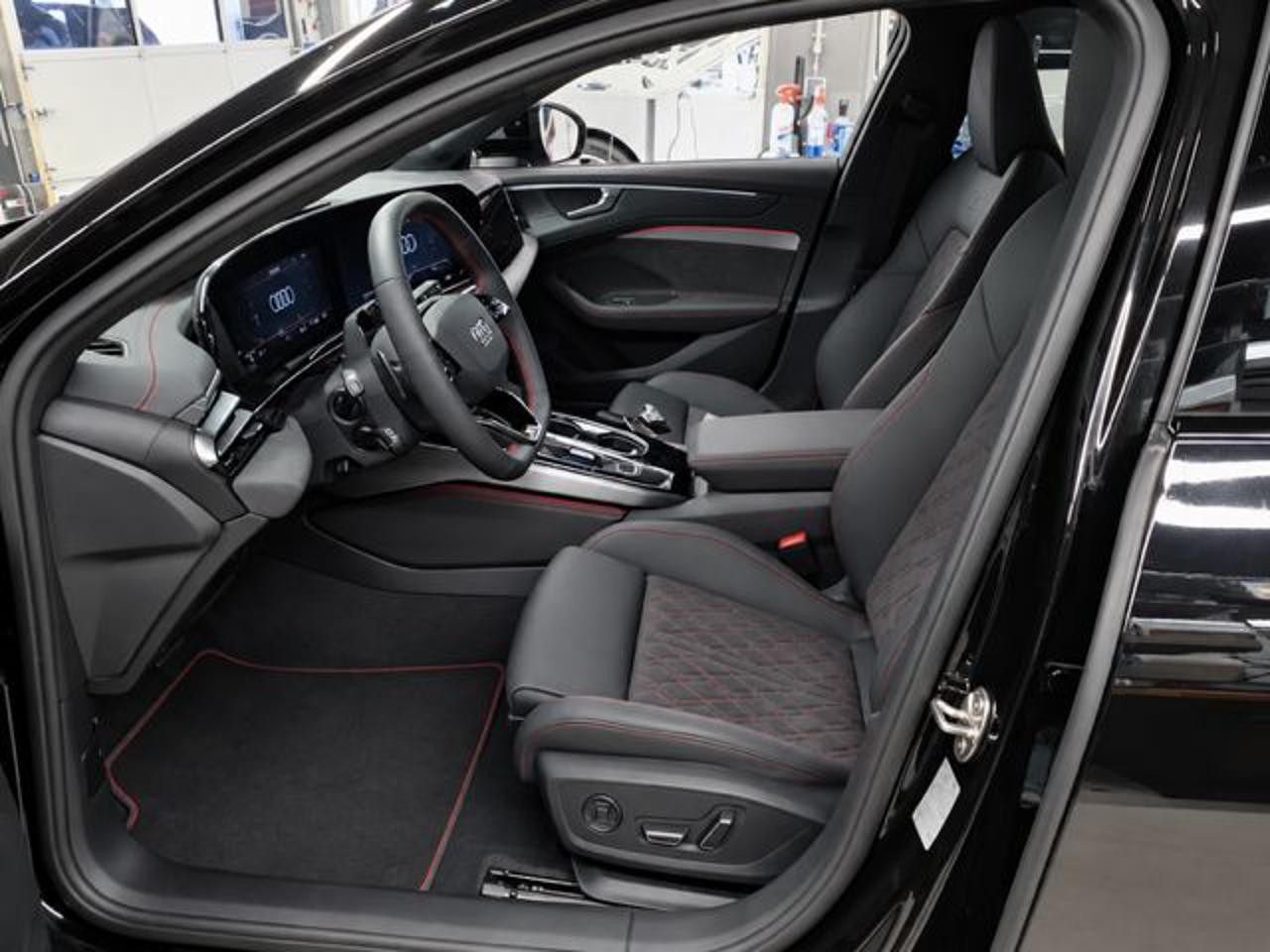 AUDI A6 Avant Avant 3.0 TDI mHEV+ quattro S tronic S line ed. - 3