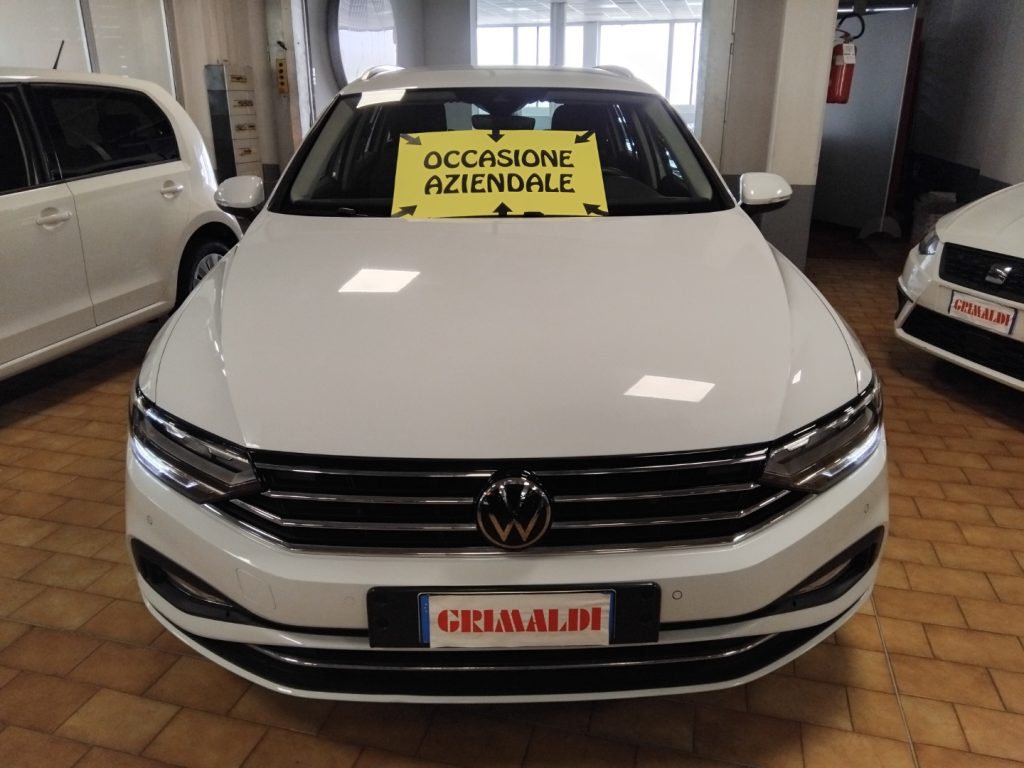 VOLKSWAGEN Passat Variant 2.0 TDI SCR EVO DSG Business C/GRIMALDI SP.DAY - 2