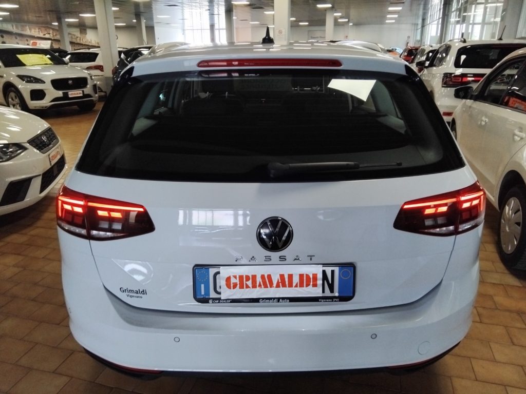 VOLKSWAGEN Passat VAR.2.0 TDI SCR EVO DSG Business C/GRIMALDI SP.DAY - 4