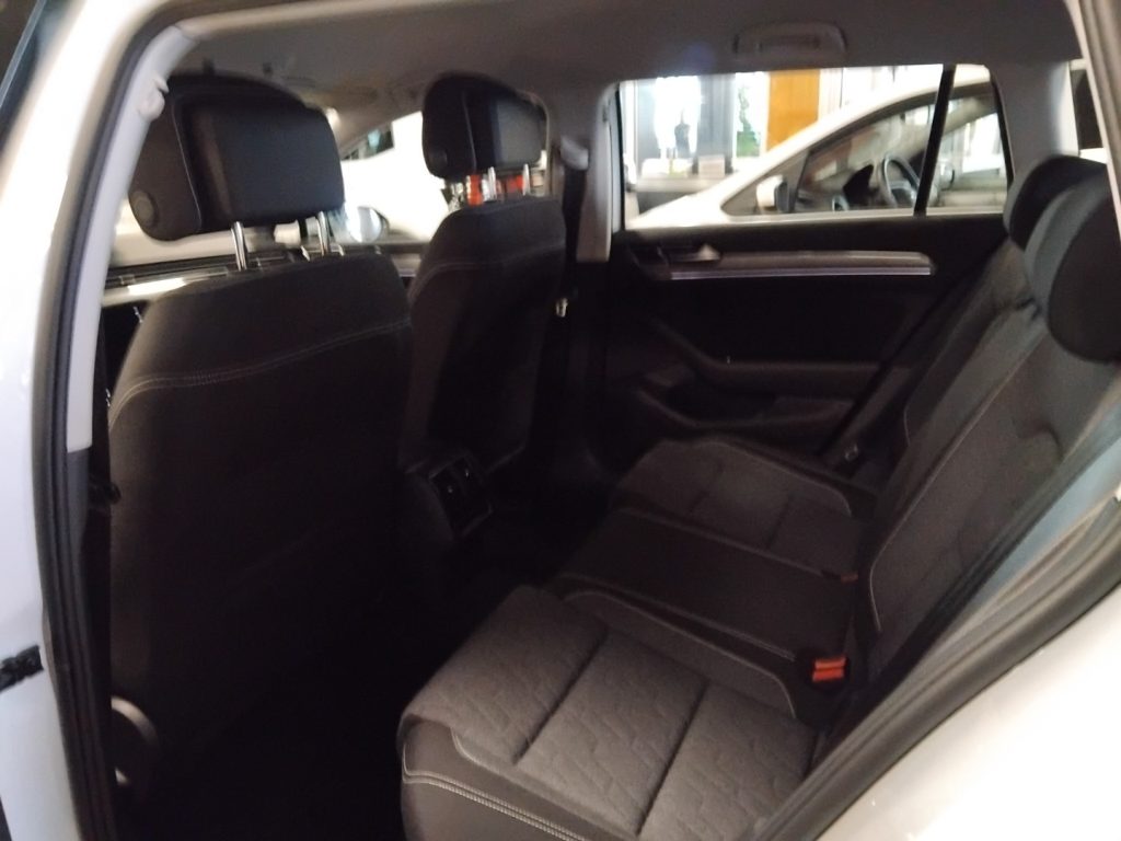 VOLKSWAGEN Passat VAR.2.0 TDI SCR EVO DSG Business C/GRIMALDI SP.DAY - 8