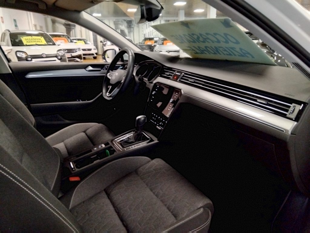 VOLKSWAGEN Passat VAR.2.0 TDI SCR EVO DSG Business C/GRIMALDI SP.DAY - 12