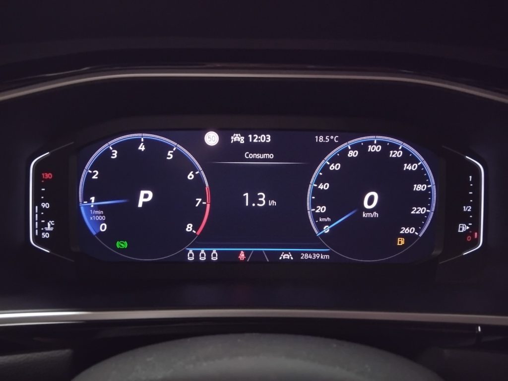 VOLKSWAGEN T-Roc 1.5 TSI DSG R-Line 18 VIDEO LED C/GRIMALDI SP.DAY - 18