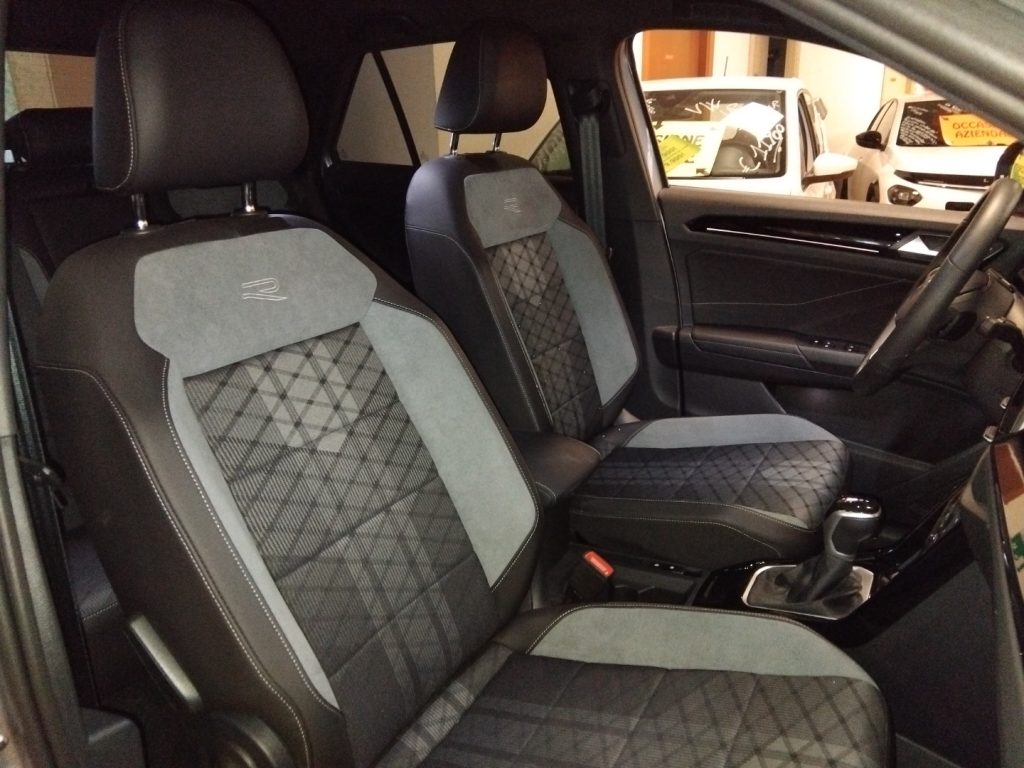 VOLKSWAGEN T-Roc 1.5 TSI DSG R-Line 18 VIDEO LED C/GRIMALDI SP.DAY - 14