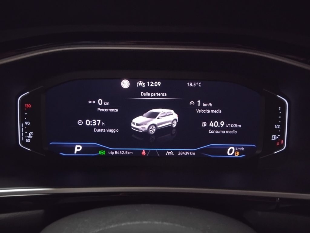 VOLKSWAGEN T-Roc 1.5 TSI DSG R-Line 18 VIDEO LED C/GRIMALDI SP.DAY - 28