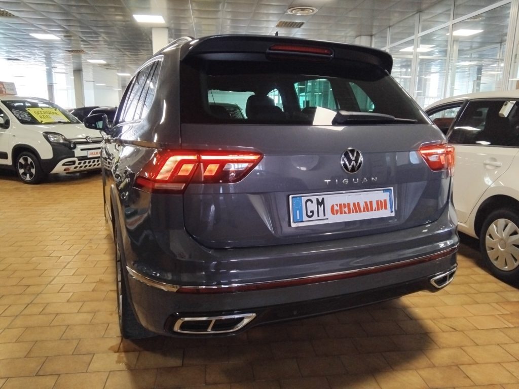 VOLKSWAGEN Tiguan 2.0 TDI 150 CV DSG R-Line 19 C/GRIMALDI SP.DAY - 6
