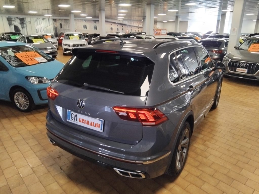 VOLKSWAGEN Tiguan 2.0 TDI 150 CV DSG R-Line 19 C/GRIMALDI SP.DAY - 8