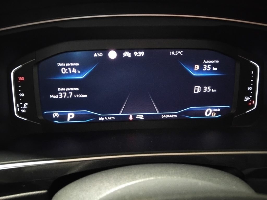 VOLKSWAGEN Tiguan 2.0 TDI 150 CV DSG R-Line 19 C/GRIMALDI SP.DAY - 26