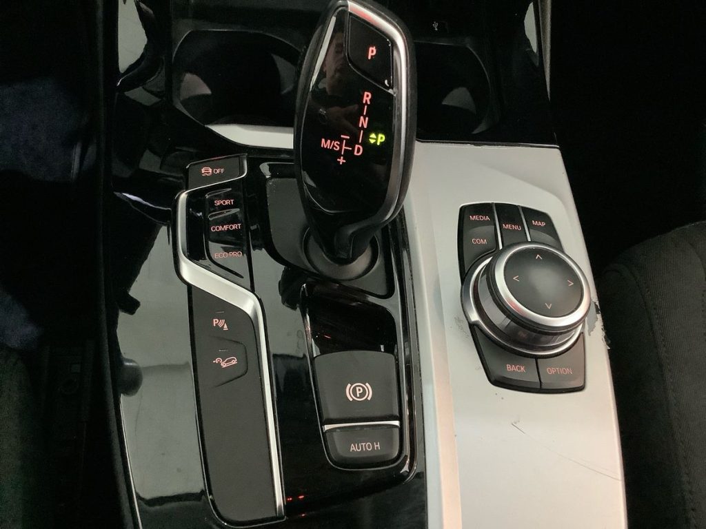 BMW X3 xDrive20d Business Advantage - 23