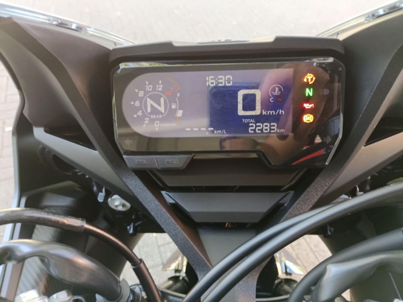 HONDA CBR 650 Standard - 3