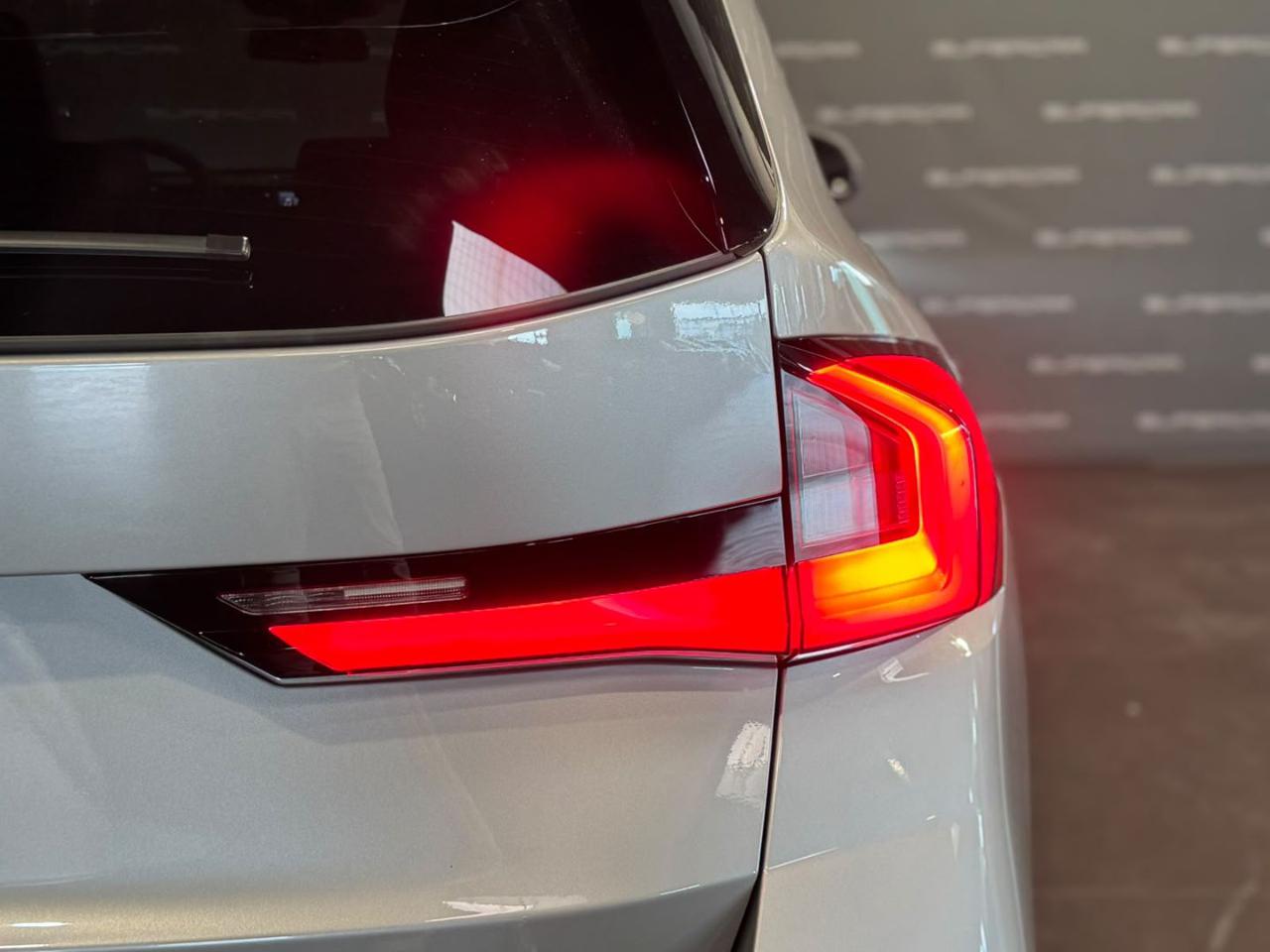 BMW X1 sDrive 18i Msport - 6