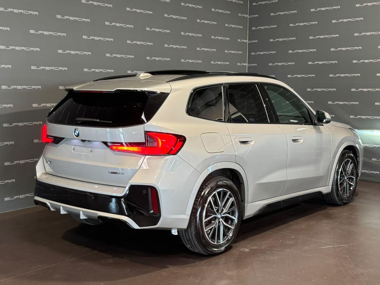 BMW X1 sDrive 18i Msport - 3