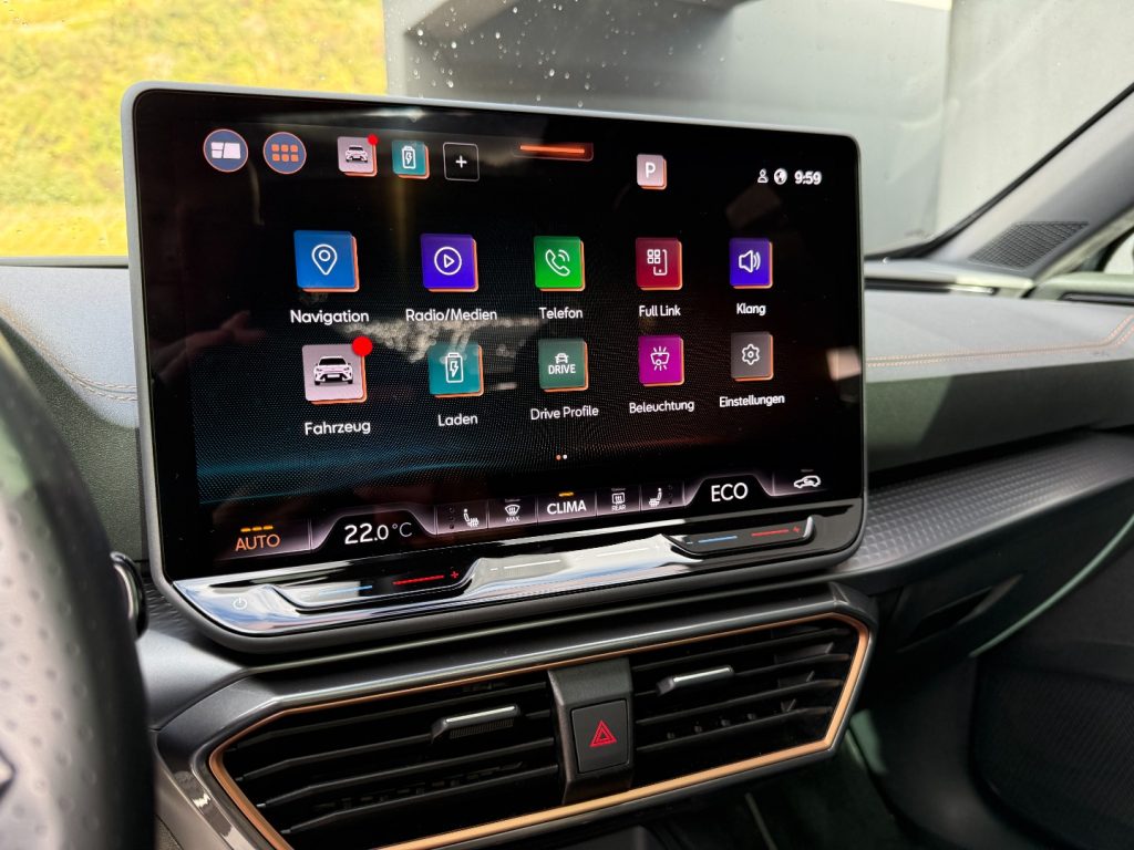 CUPRA Formentor 1.5 e-Hybrid DSG Dark Stone Navi LED 360° Pano - 17