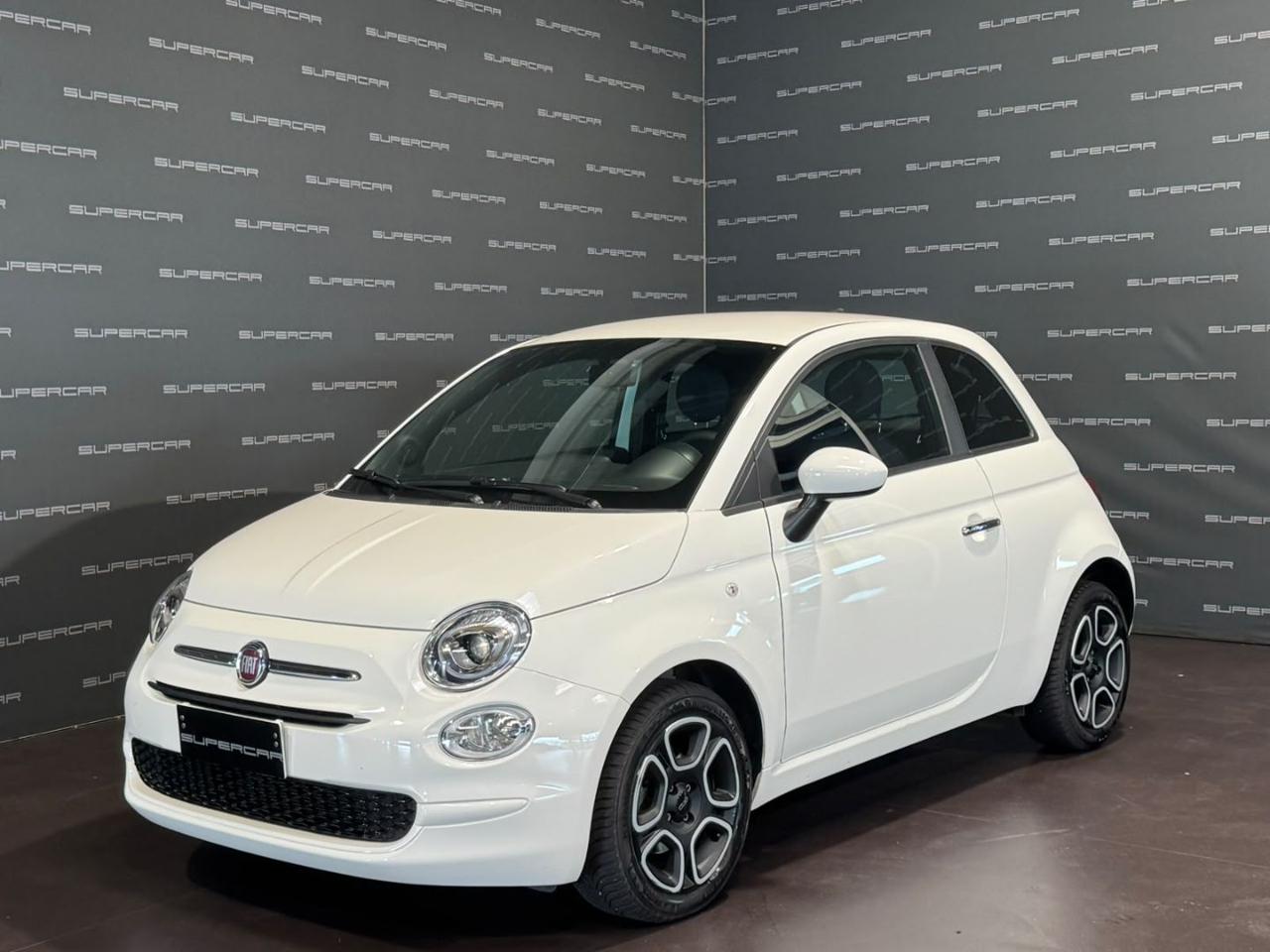 FIAT 500 1.0 Hybrid Club - 1