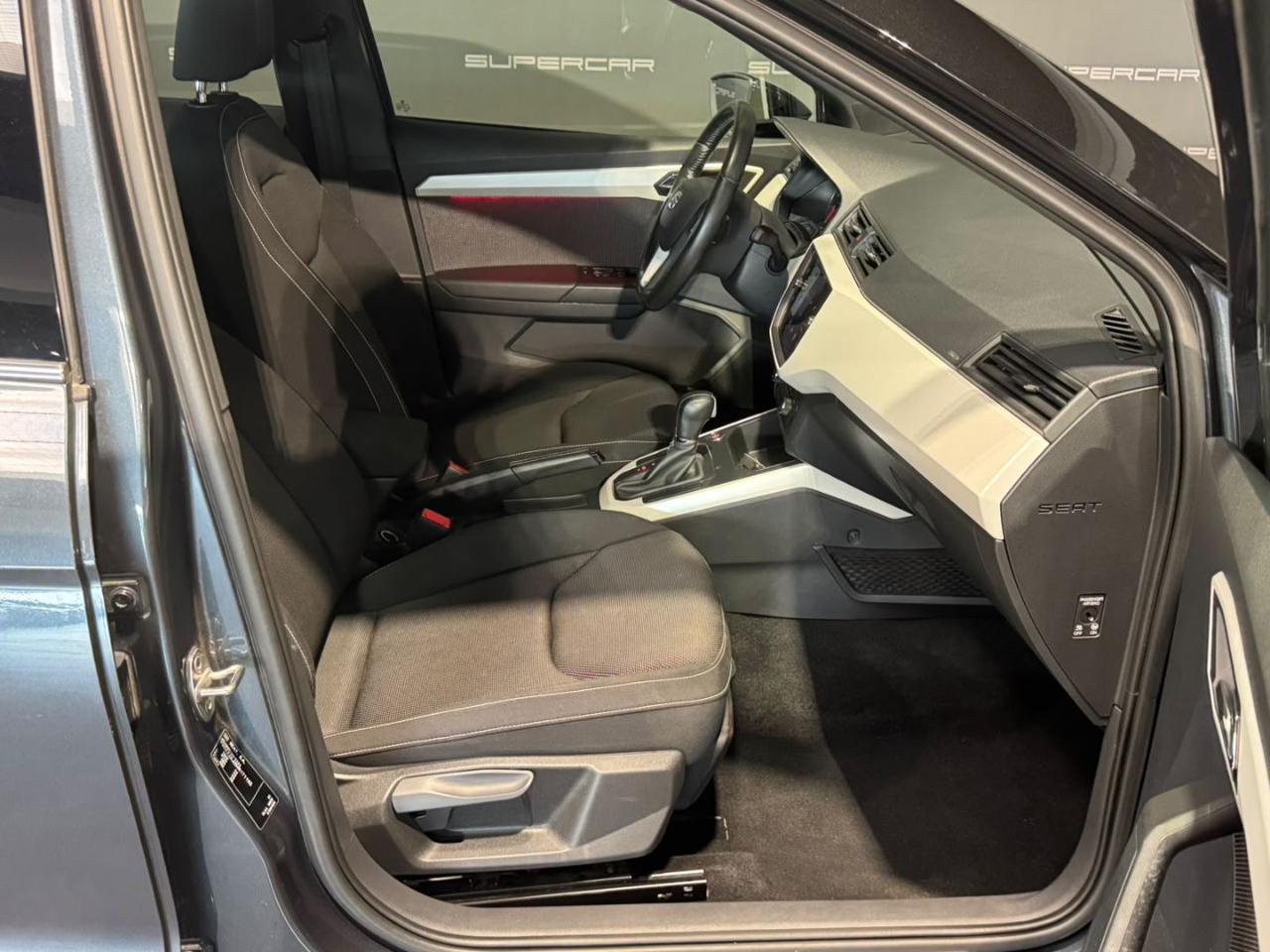SEAT Arona 1.0 EcoTSI 110 CV DSG XCELLENCE - 12