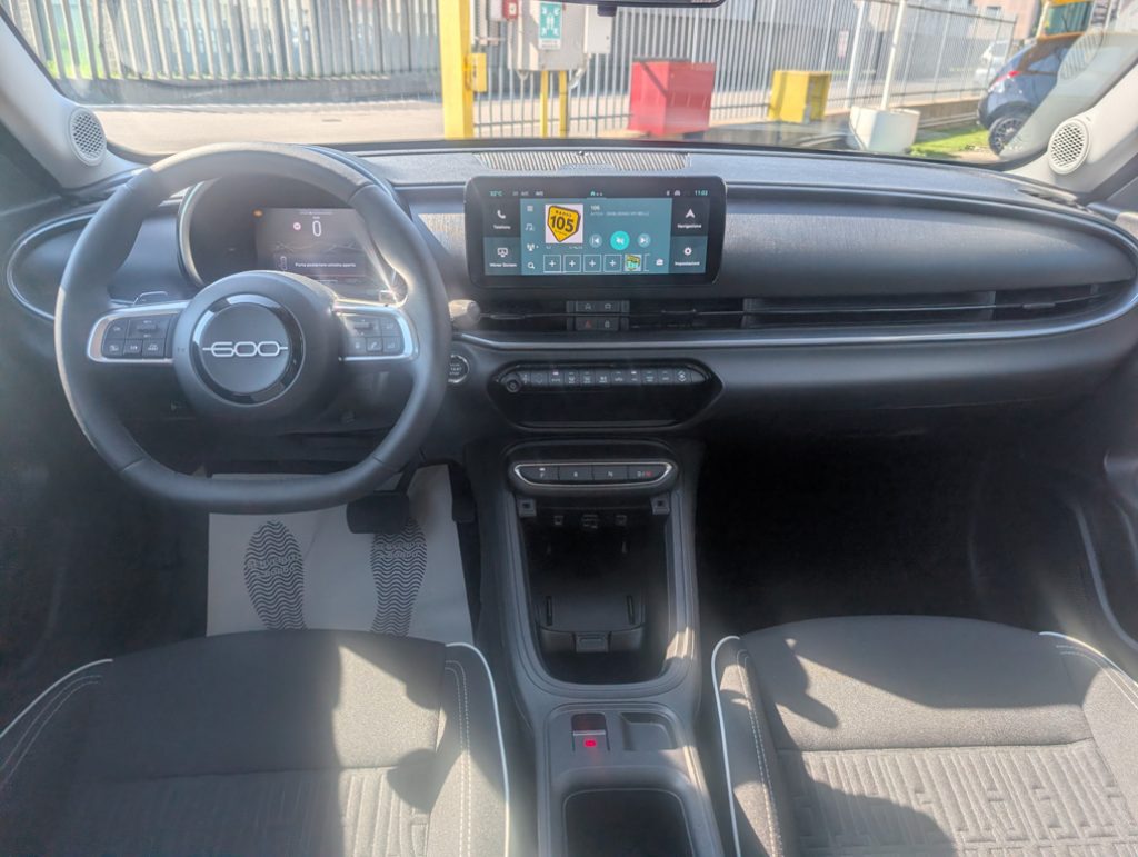 FIAT 600 Hybrid 110 CV DCT MHEV - 27