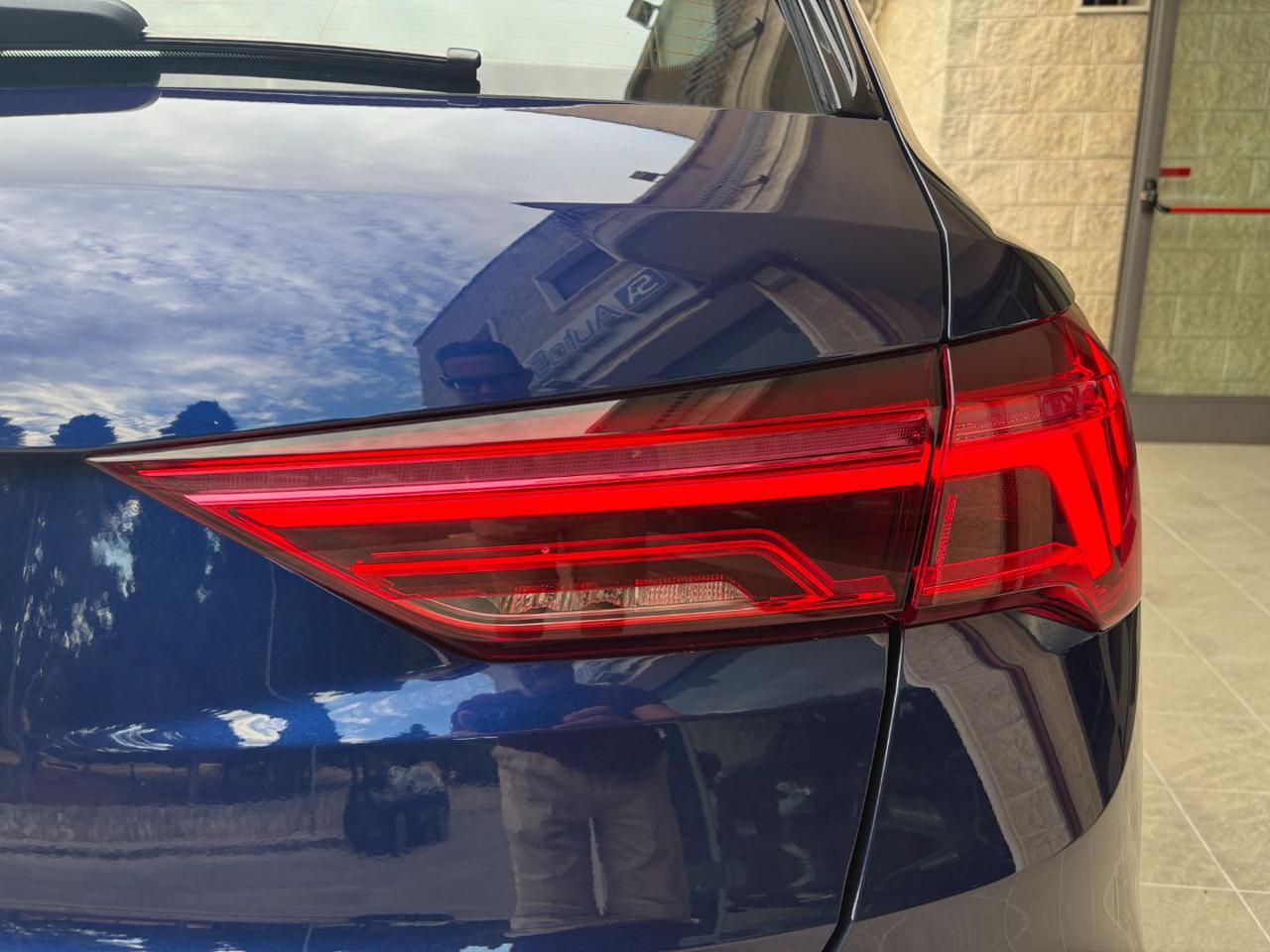 AUDI Q3 35 TDI S tronic Business Advanced-CERCHI 19 - 33
