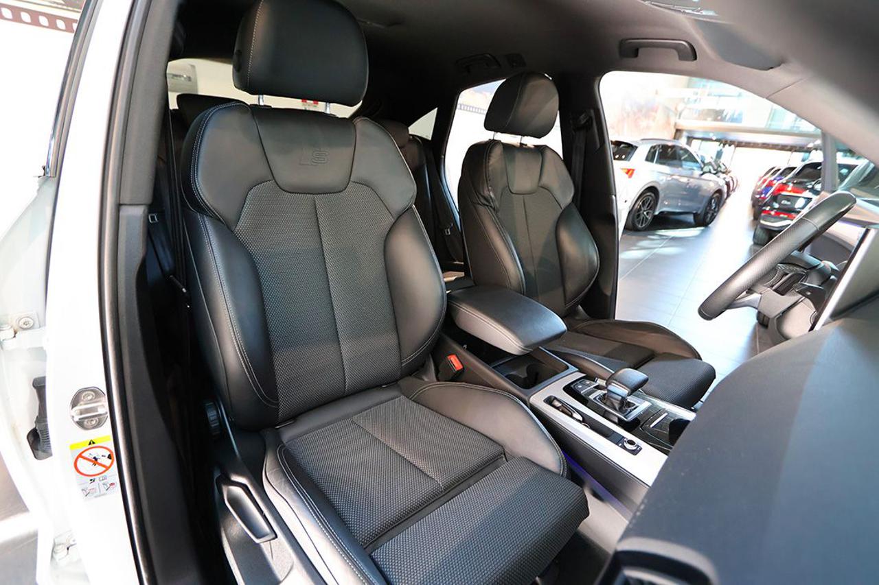 AUDI Q5 35 TDI Sportback S-Tronic S-Line Plus - 17