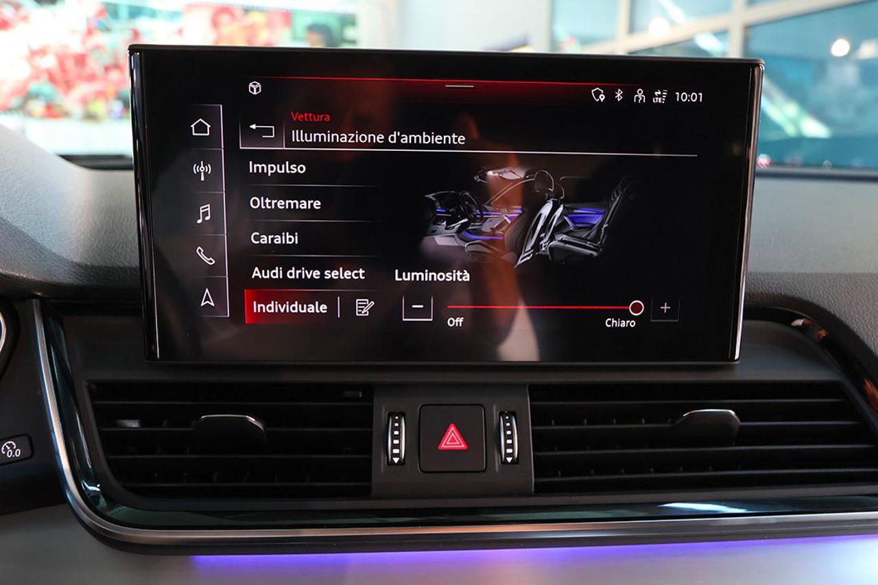 AUDI Q5 35 TDI Sportback S-Tronic S-Line Plus - 26