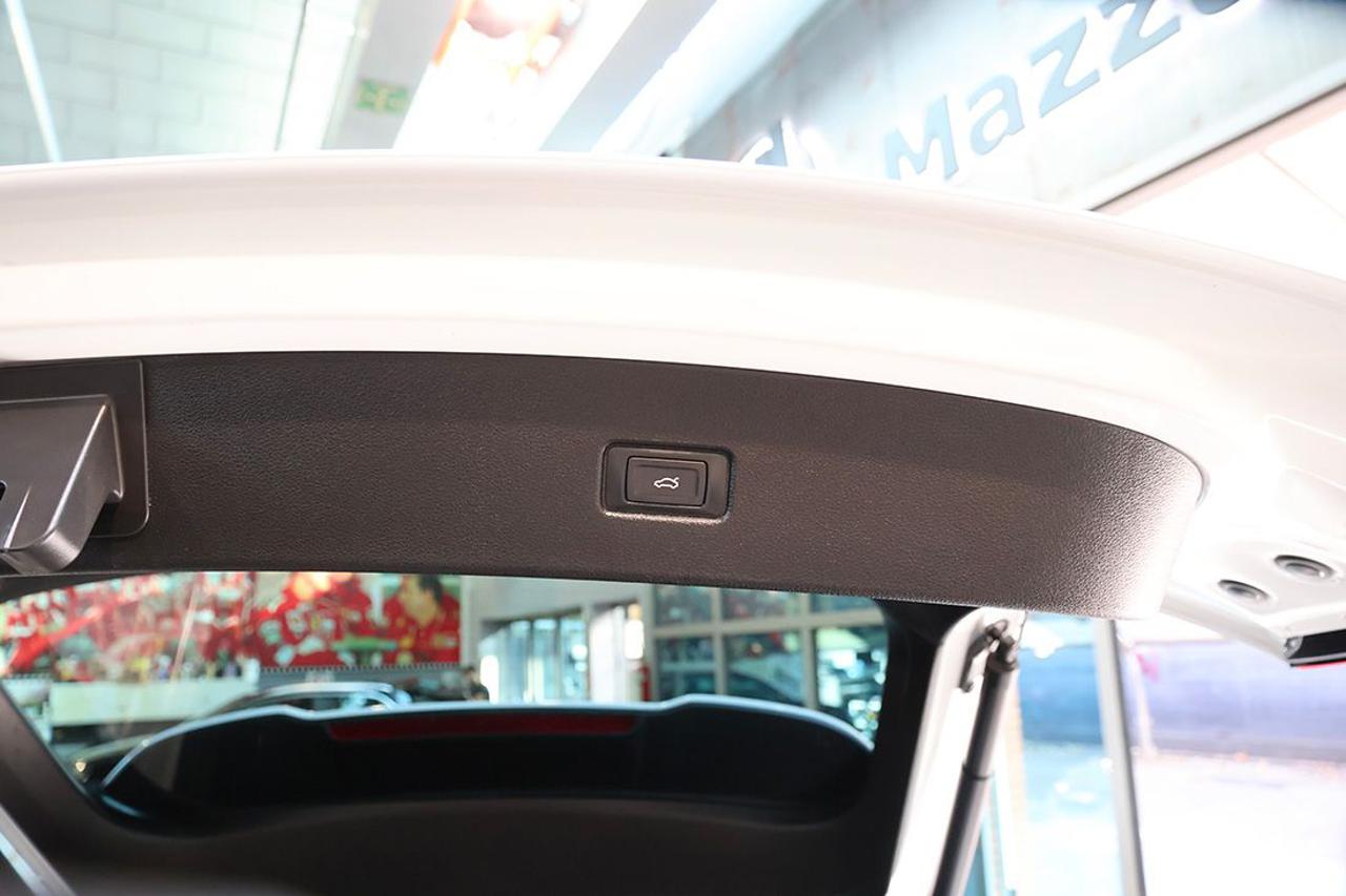 AUDI Q5 35 TDI Sportback S-Tronic S-Line Plus - 13