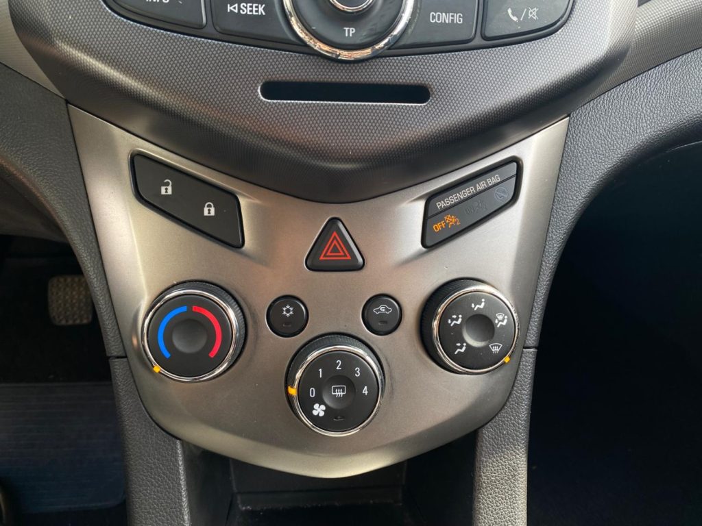 CHEVROLET Aveo 1.2 5Porte*Uniproprietario*PER NEOPATENTATI - 21