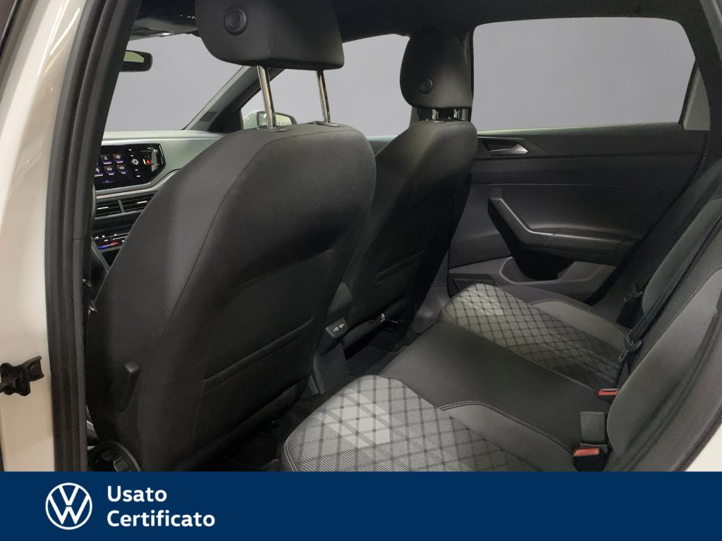 VOLKSWAGEN Polo 1.0 tsi r-line 95cv dsg - 23
