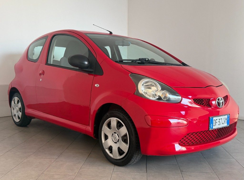 TOYOTA Aygo 1.0 12V VVT-i 3 porte Sol - 3