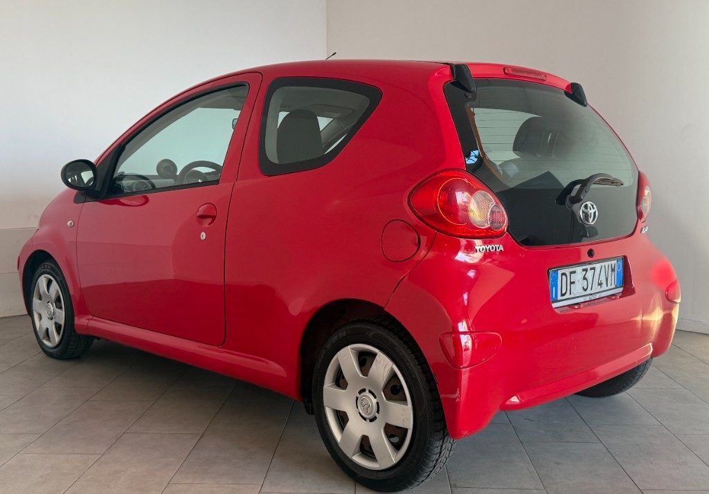 TOYOTA Aygo 1.0 12V VVT-i 3 porte Sol - 4