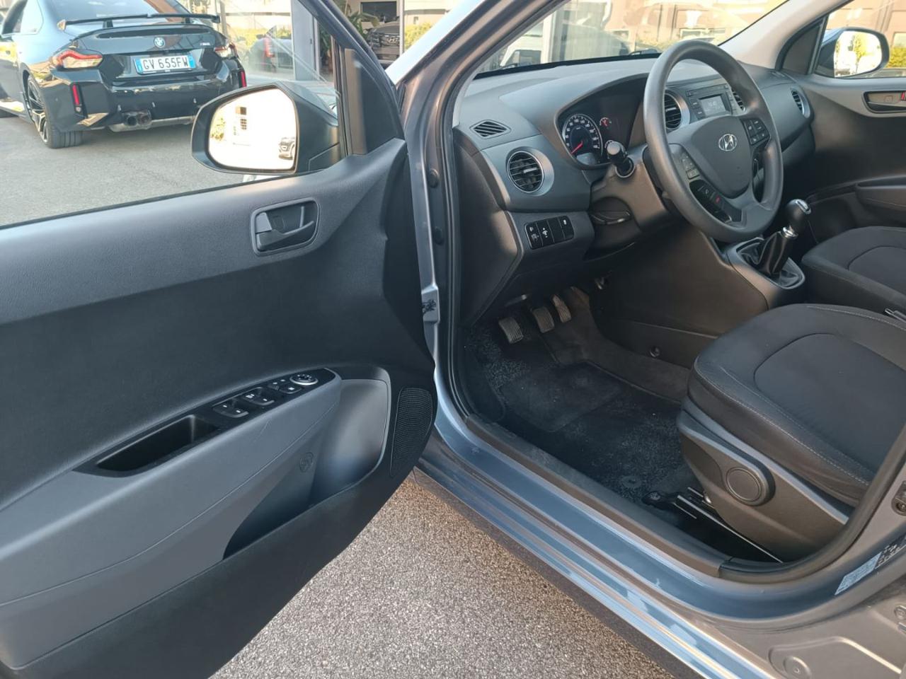 HYUNDAI i10 1.0 MPI Login - 21