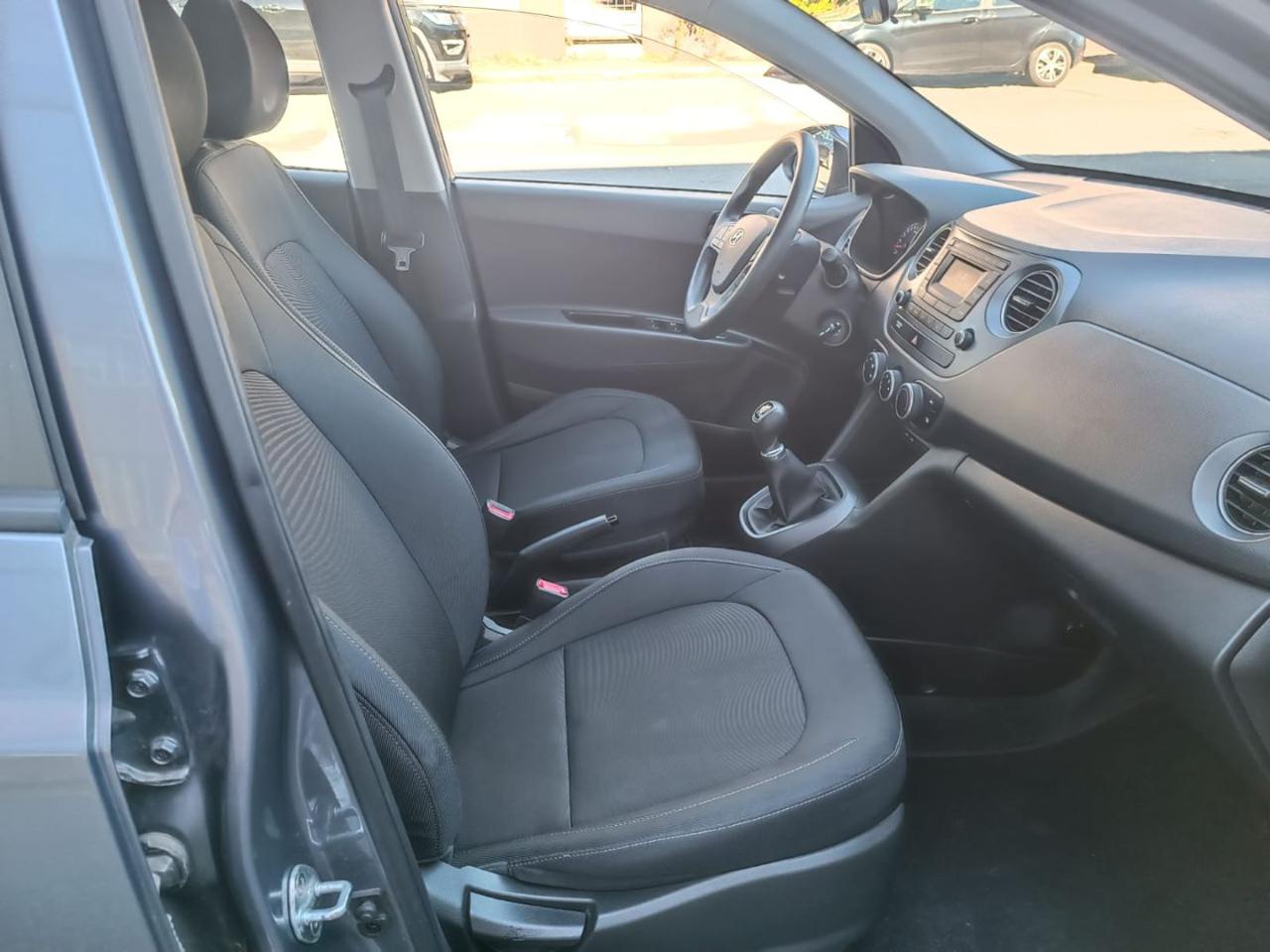 HYUNDAI i10 1.0 MPI Login - 15