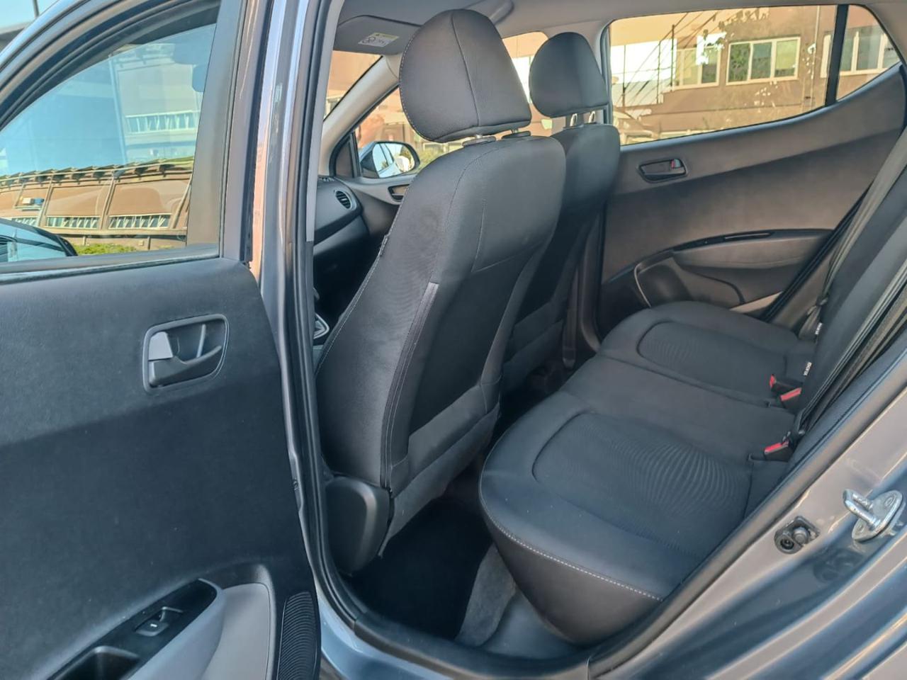 HYUNDAI i10 1.0 MPI Login - 20