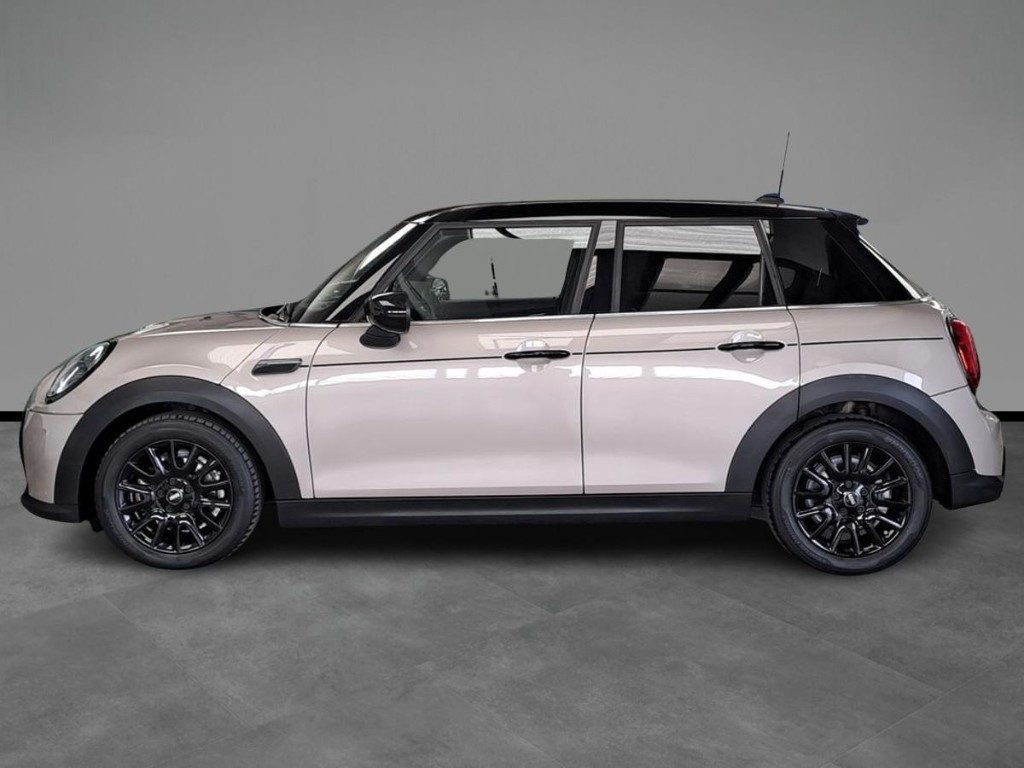 MINI Cooper 1.5 Cooper Classic 5 porte Pacchetto Premium Aut. - 3