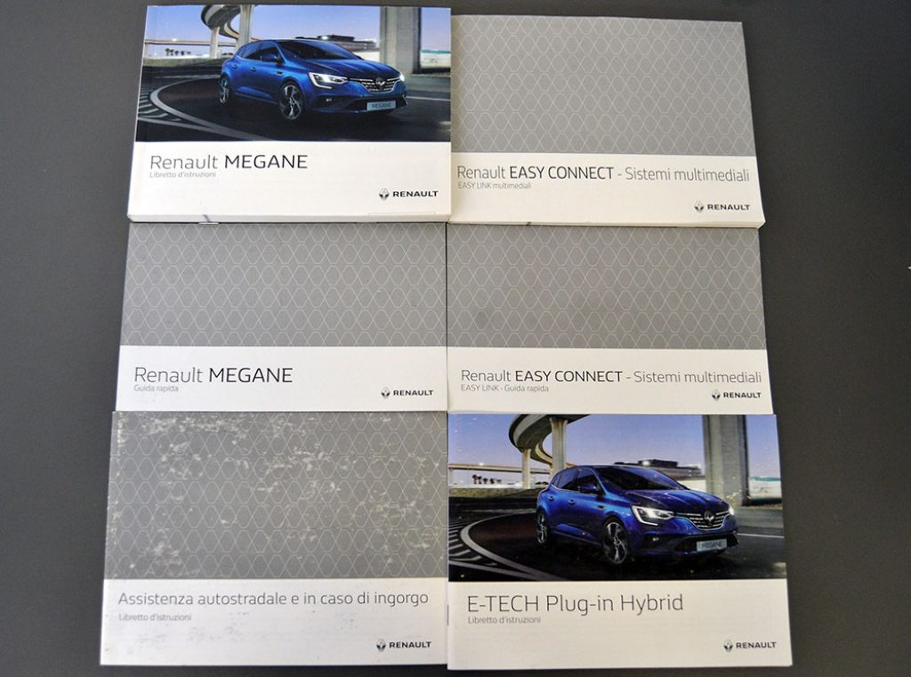 RENAULT Megane Sporter Plug-in Hybrid E-TECH 160 CV R.S. Line ** - 16