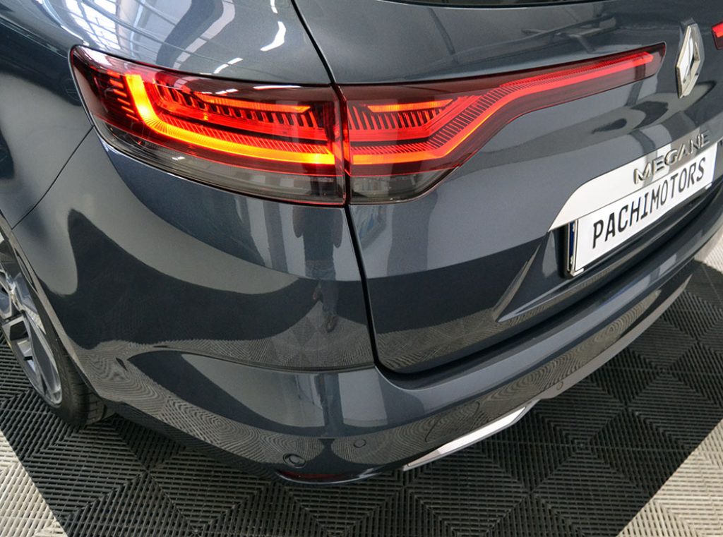 RENAULT Megane Sporter Plug-in Hybrid E-TECH 160 CV R.S. Line ** - 25