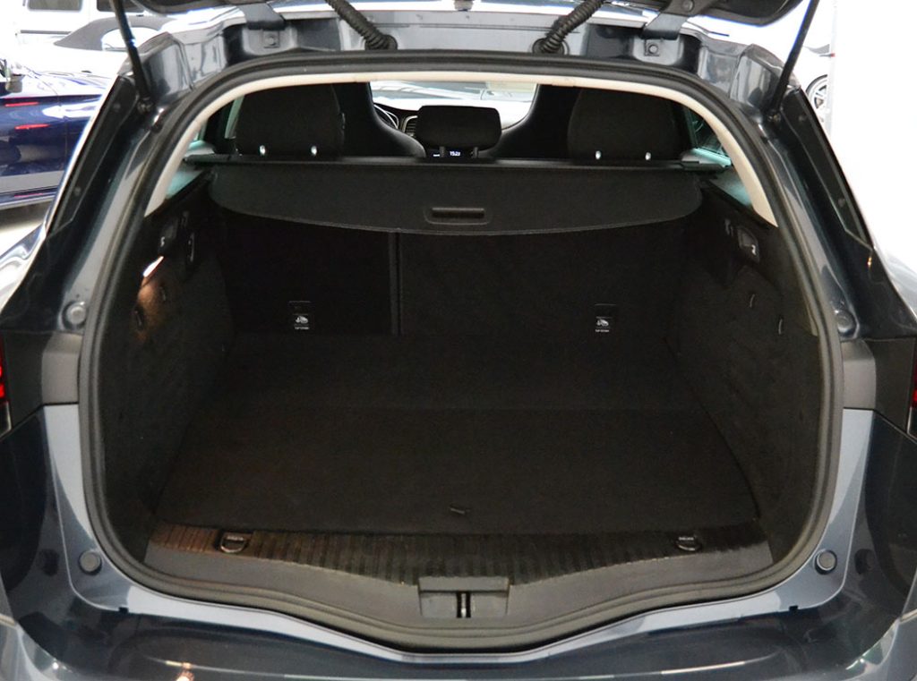 RENAULT Megane Sporter Plug-in Hybrid E-TECH 160 CV R.S. Line ** - 15