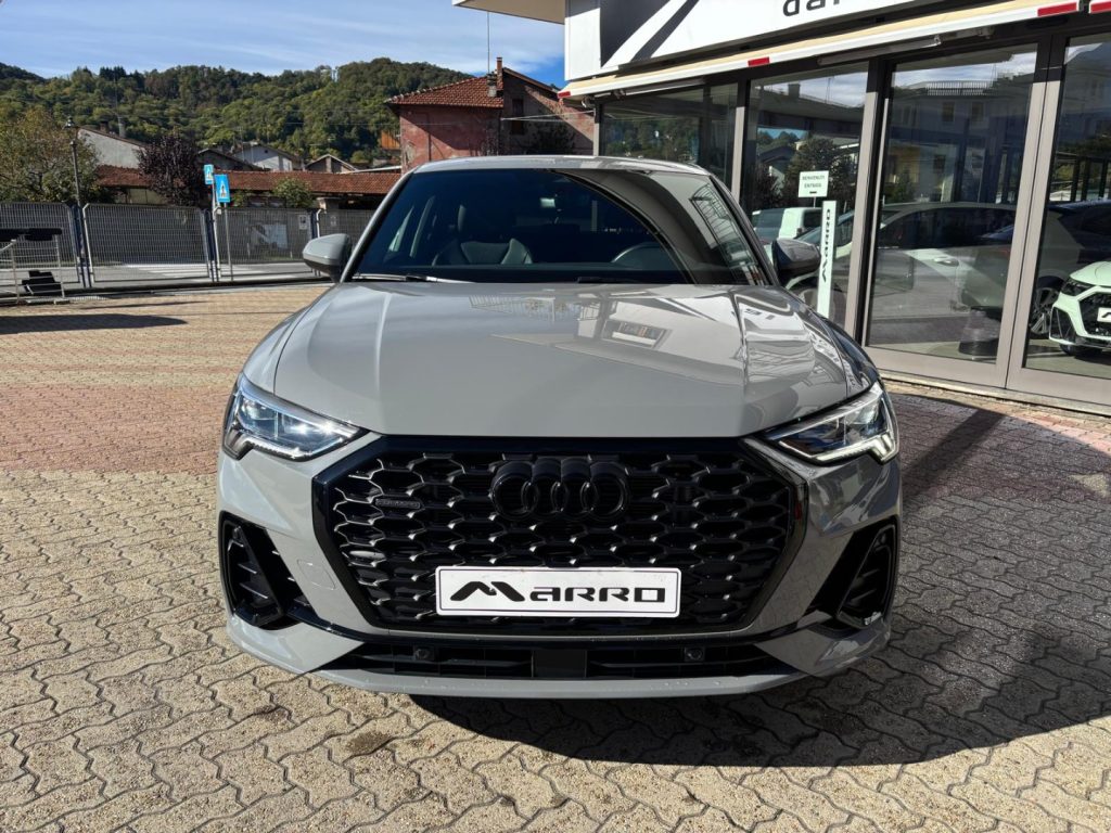 AUDI Q3 SPB 40 TDI Quattro S-Tronic S-Line *GANCIO TRAINO - 3