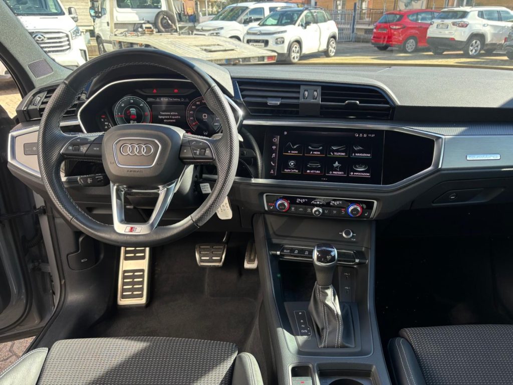 AUDI Q3 SPB 40 TDI Quattro S-Tronic S-Line *GANCIO TRAINO - 13