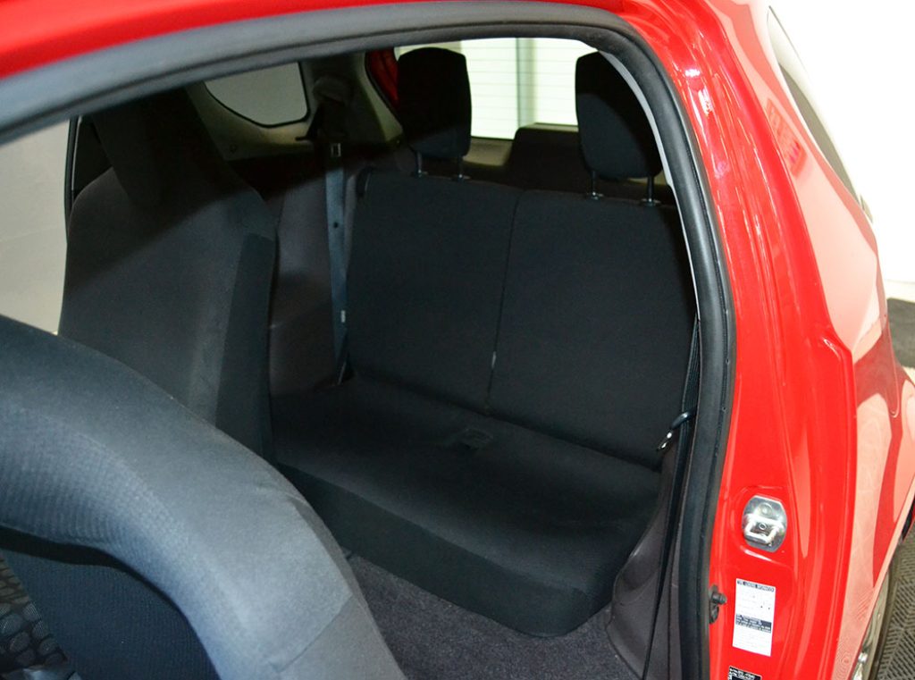 TOYOTA iQ 1.0 Sol Automatica Unico Proprietario Km 48.500 - 4