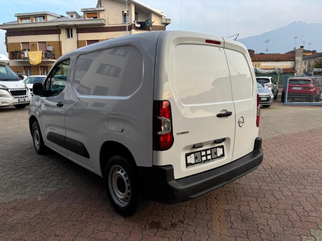 OPEL Combo Cargo 1.5 Diesel 100CV 3posti *UNICO PROPRIETARIO - 6