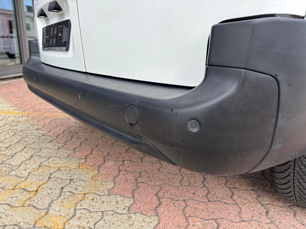 OPEL Combo Cargo XL 1.5 Diesel 100CV 3 POSTI-GOMME 4 STAGIONI - 9