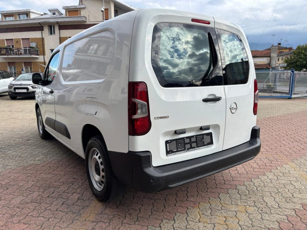 OPEL Combo Cargo XL 1.5 Diesel 100CV 3 POSTI-GOMME 4 STAGIONI - 5