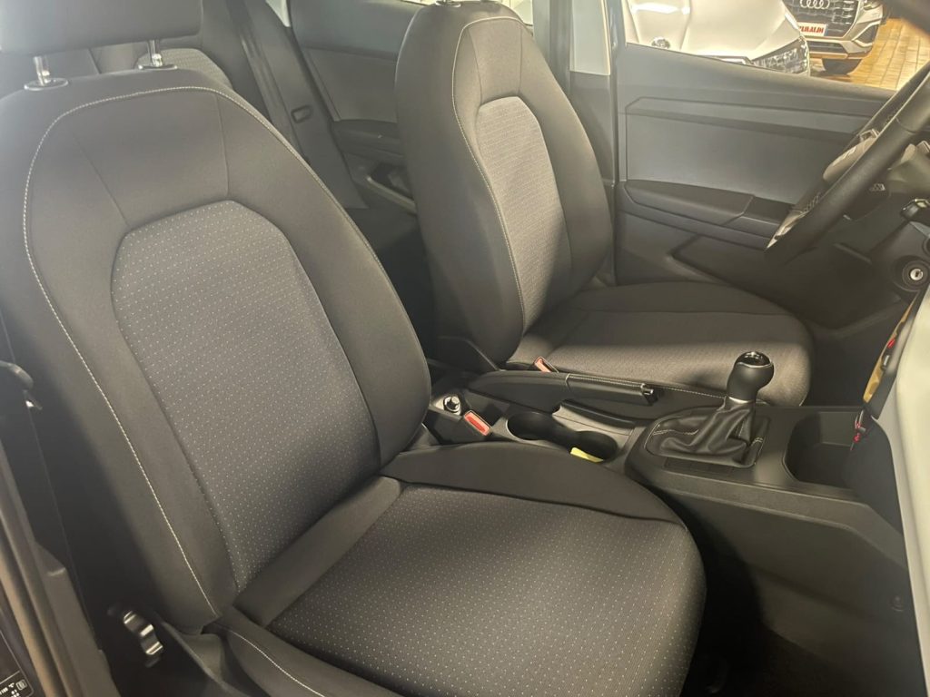 SEAT Ibiza 1.0 TGI 5 porte Business - 11