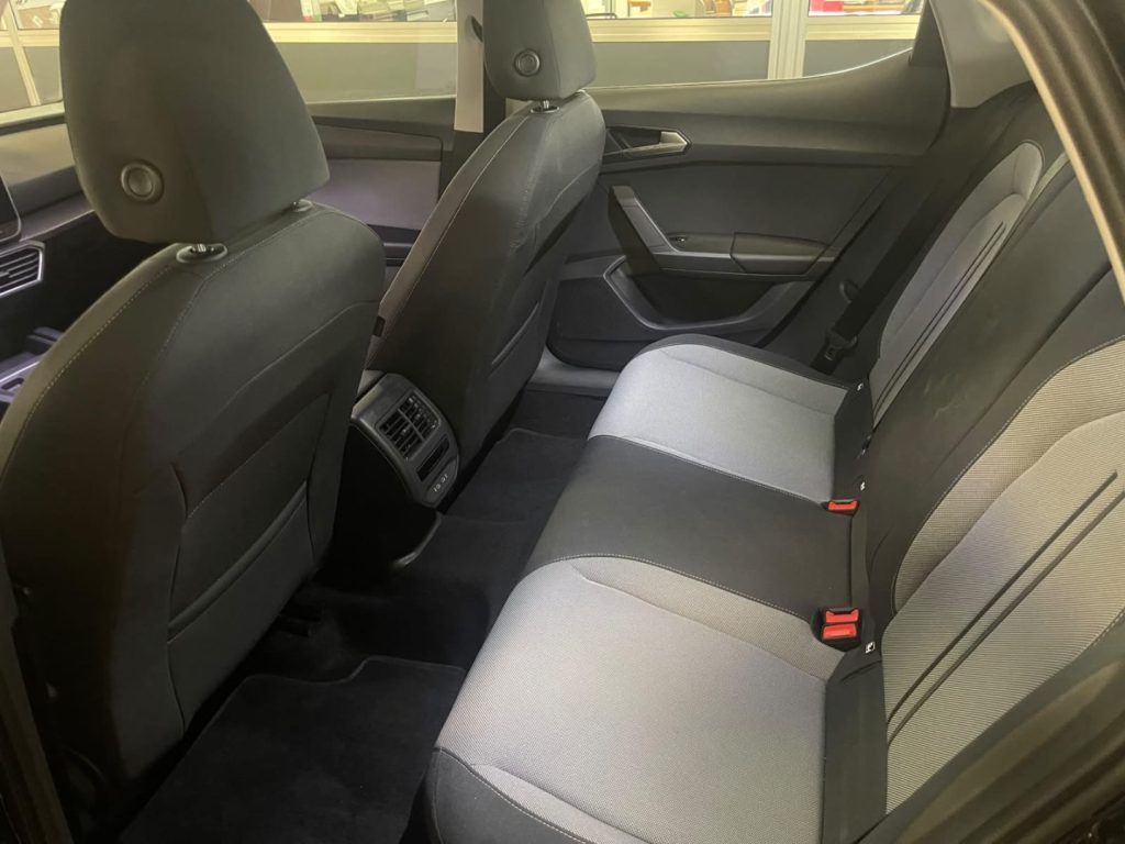SEAT Leon 1.5 E TSI DSG Business VIDEO LED MHEV 17 - 7