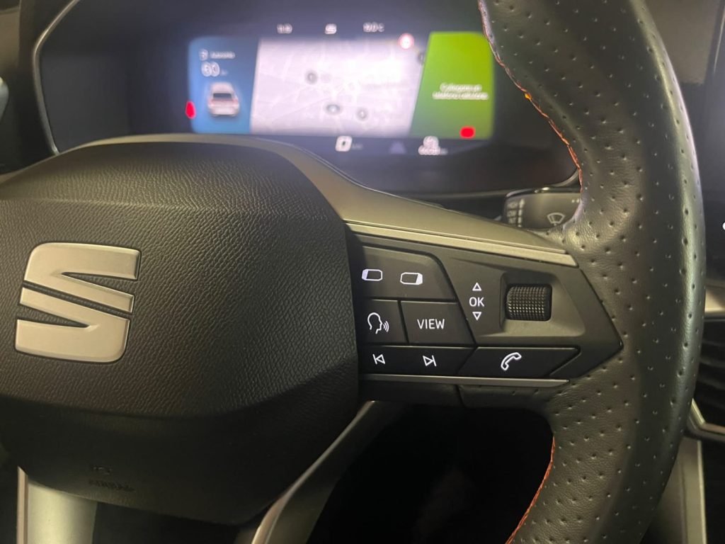 SEAT Leon 1.5 TSI 150 CV FR 18 VIDEO LED - 19