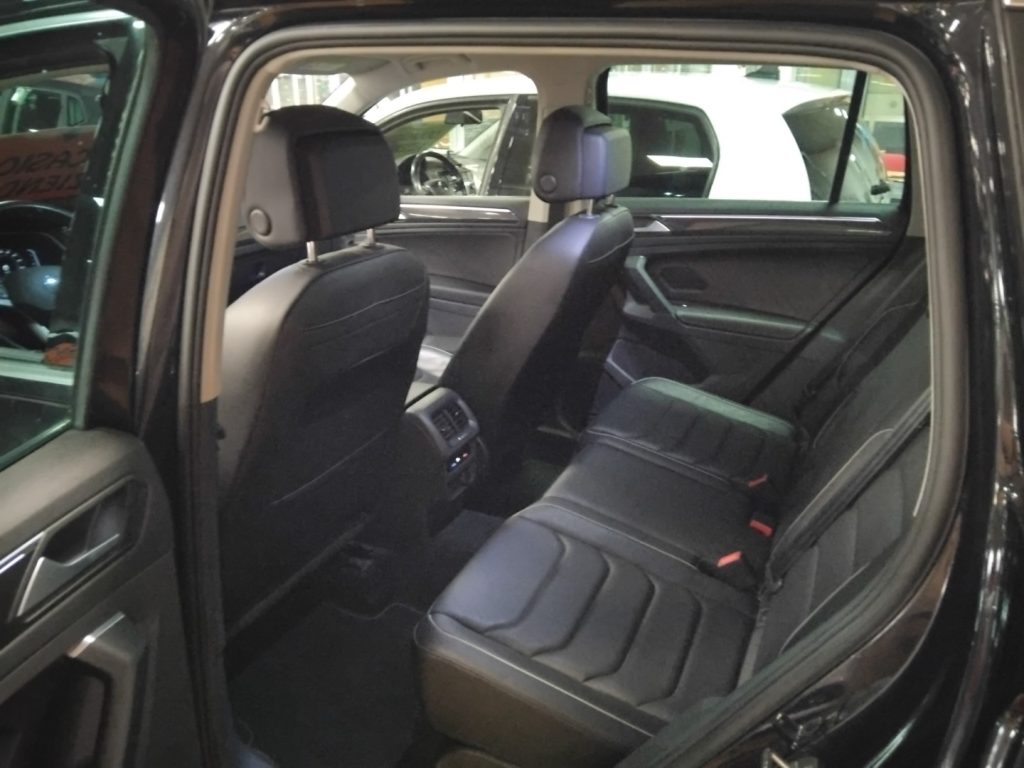 VOLKSWAGEN Tiguan 2.0 TDI SCR DSG Elegance 18 MATRIX PELLE - 7