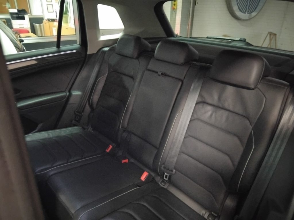 VOLKSWAGEN Tiguan 2.0 TDI SCR DSG Elegance 18 MATRIX PELLE - 8
