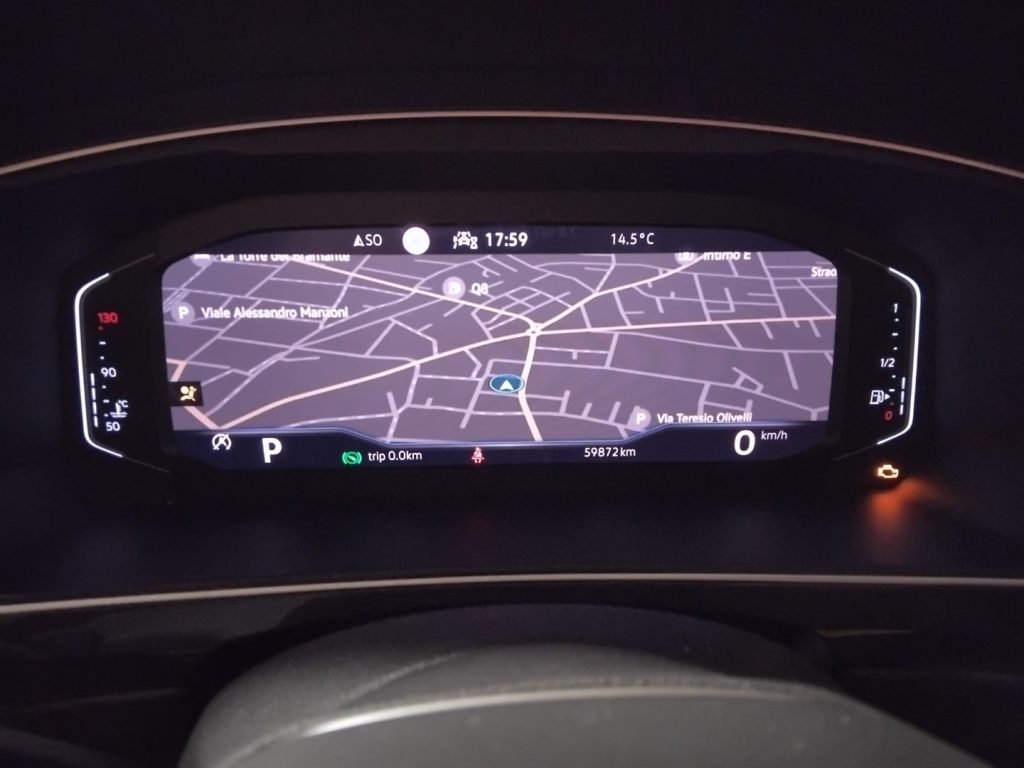 VOLKSWAGEN Tiguan 2.0 TDI SCR DSG Elegance 18 MATRIX PELLE - 30