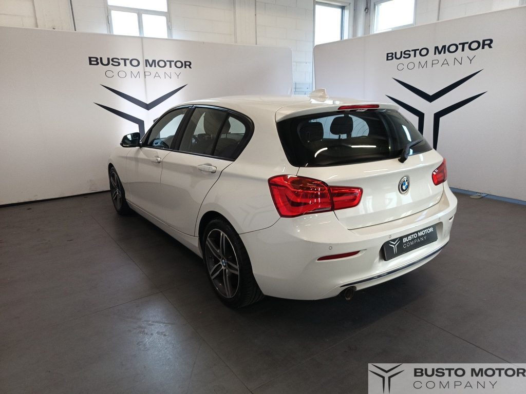 BMW 116 116d Sport 5p auto - 6